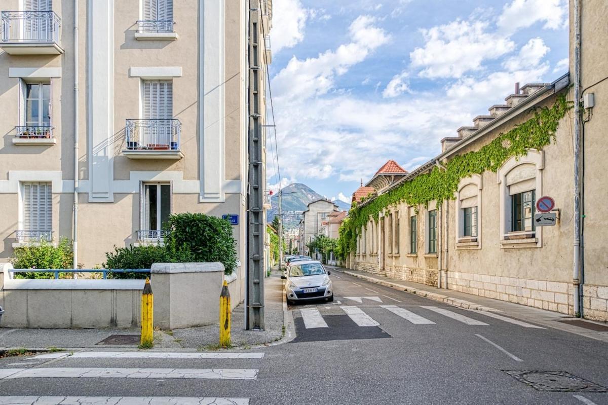 2 Pieces Tout Confort, Deco Moderne, Wifi Fibre Grenoble Exterior photo
